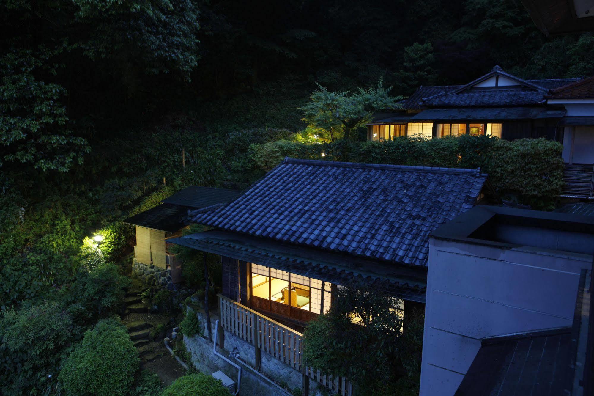 Kona Besso Hotel Izunokuni Bagian luar foto