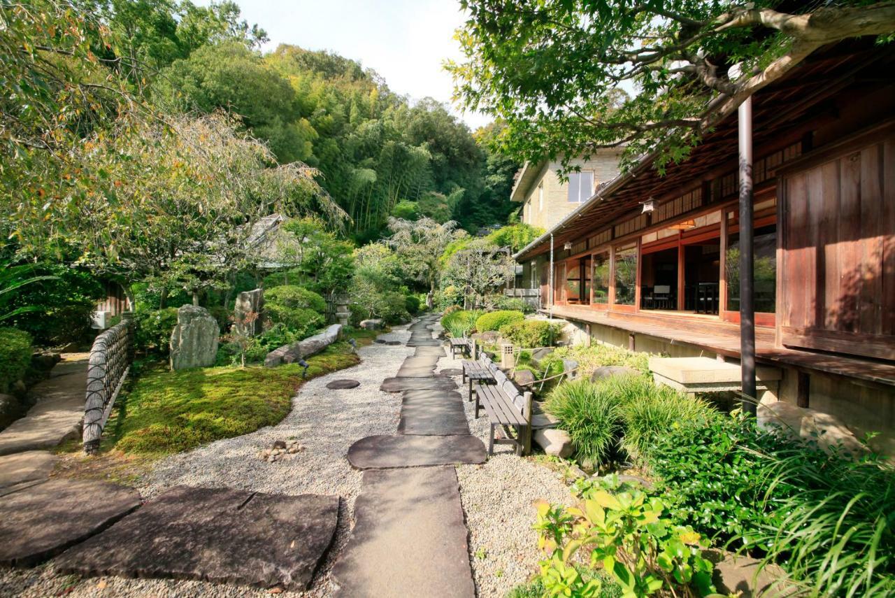 Kona Besso Hotel Izunokuni Bagian luar foto
