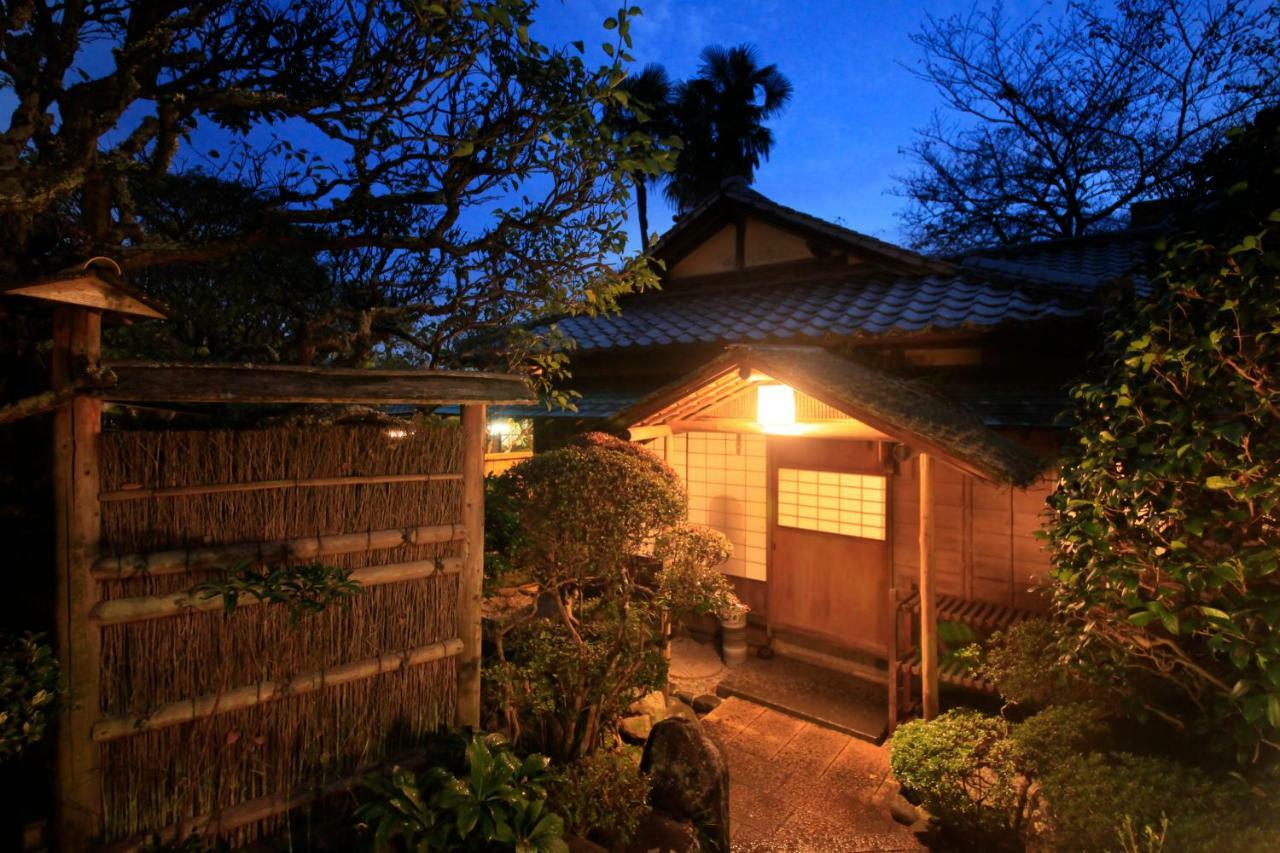 Kona Besso Hotel Izunokuni Bagian luar foto